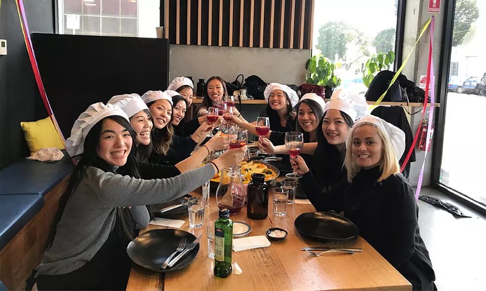 Up to 40% Off on Cooking Course at Holaconlola