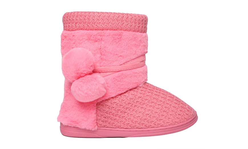 Image 10: Knitted Bootie Slippers