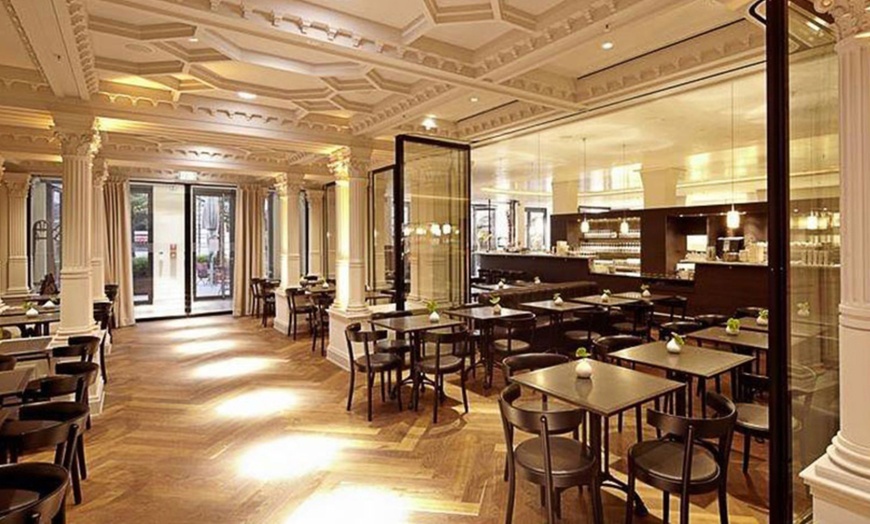 Image 3: Frühstück „Champagne de Luxe“ für 2 - 4 Personen