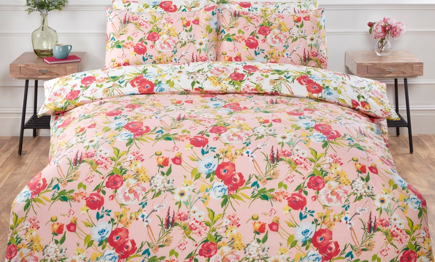 Image 3: Floral Easy Care Duvet Set