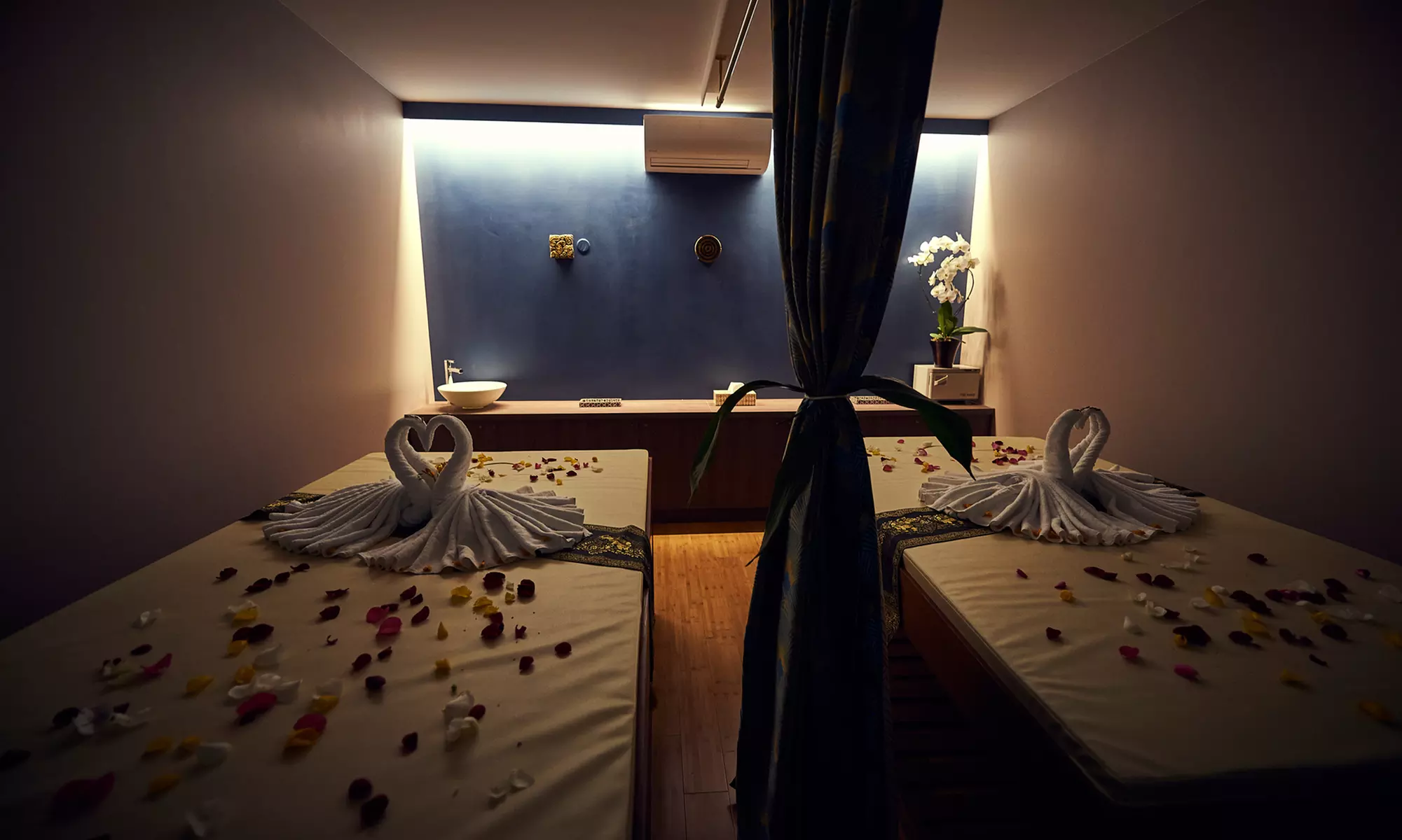 Modelage aux huiles, hammam et gommage