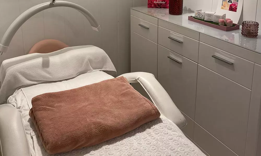 60 bzw. 120 Min. Lash- und Brow-Lifting inkl. Färben + Keratin-Boost