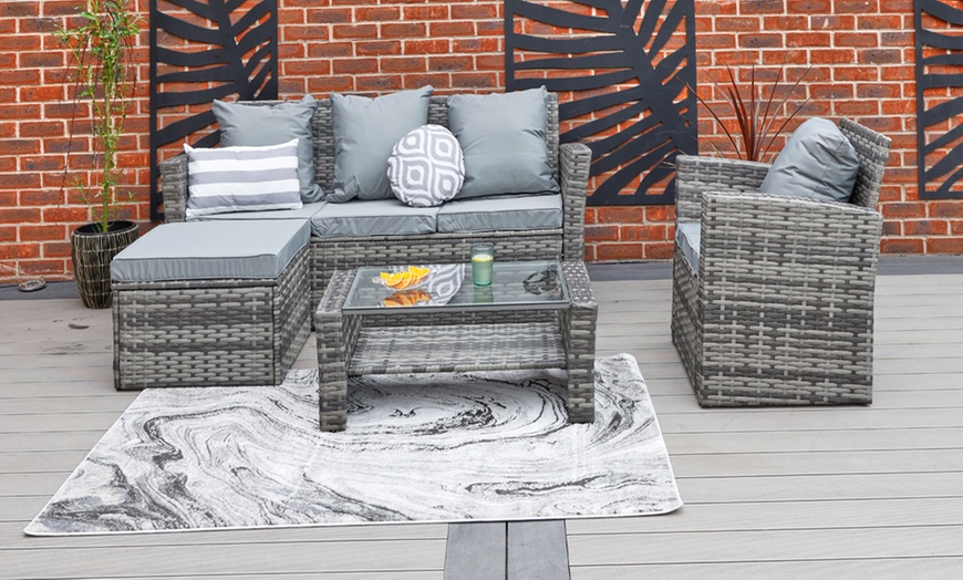 Image 8: Garden Rattan-Effect Furniture Set with Rain Cover