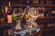 Poznaj świat wina: warsztaty z profesjonalnym sommelierem oraz degustacja win z przekąskami dla 1 lub 2 osób - Image 5