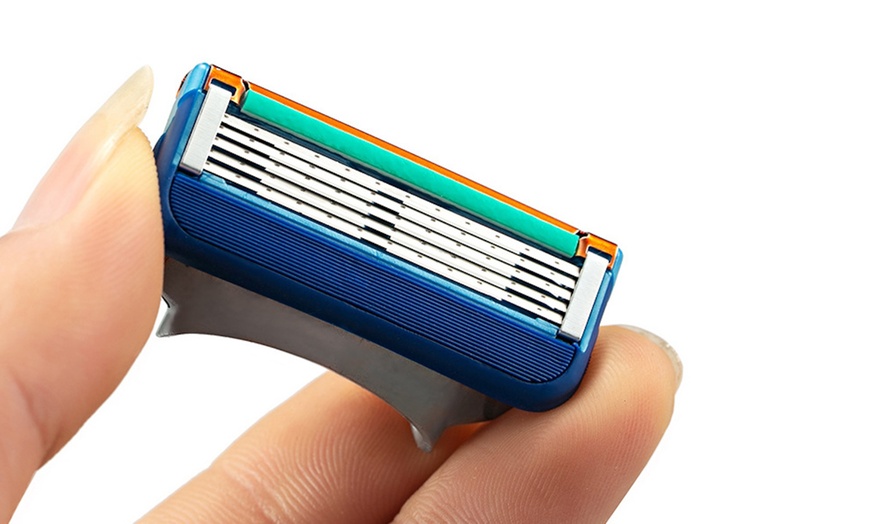 Image 3: 5-Layer Razor Blade Refill