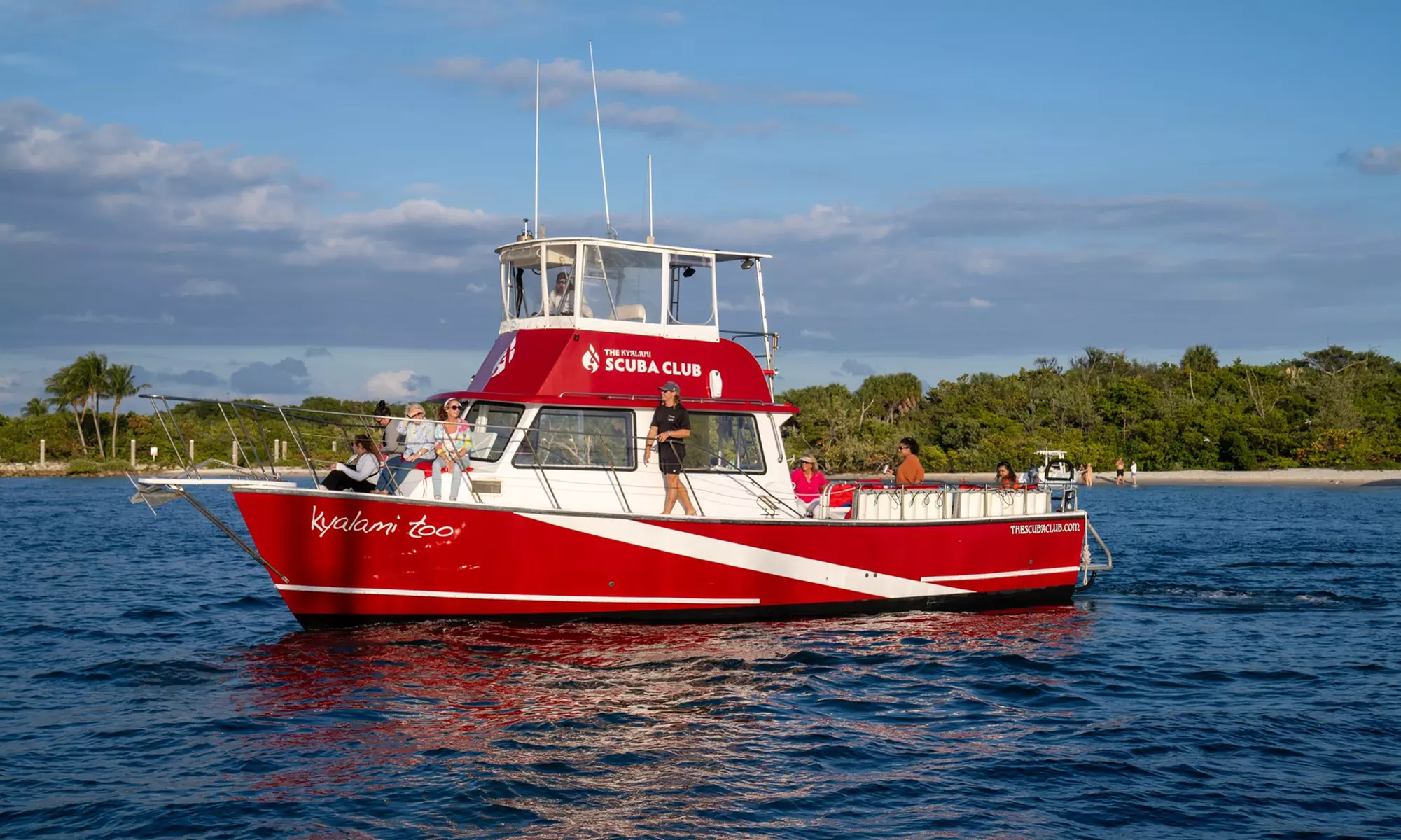 Palm Beach Island Guided Boat Tour/Palm Beach Party Cruise for upto 4