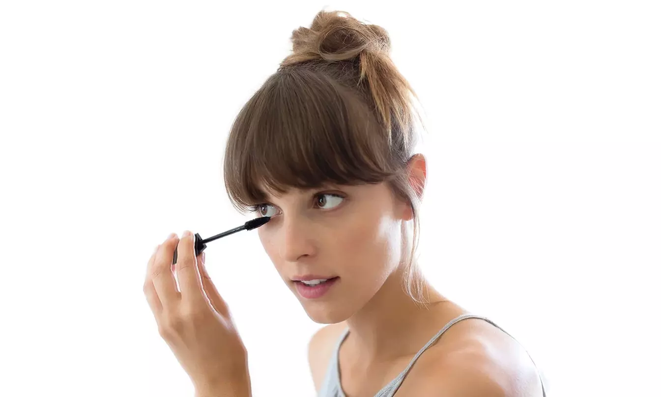 ¡Descubre tu belleza! Aprende a maquillarte con estilo