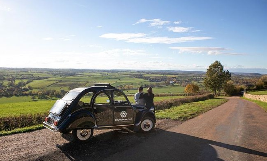 Image 5: Balade en 2CV avec Bourgogne Chic