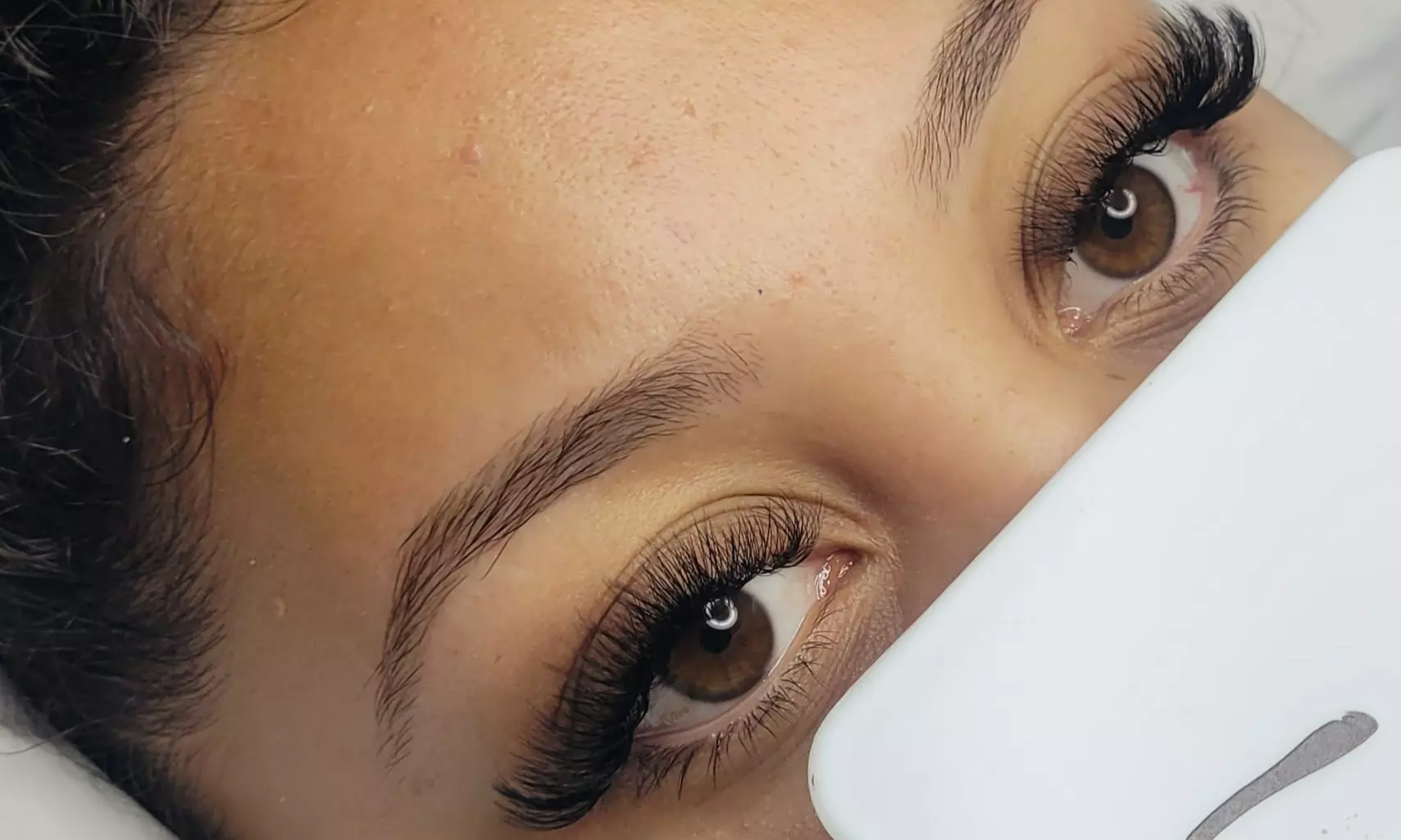 Up to 50% Off on Eyelash Extensions at E&G.beauty