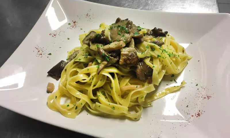 Asiago: camera doppia o matrimoniale con colazione o mezza pensione