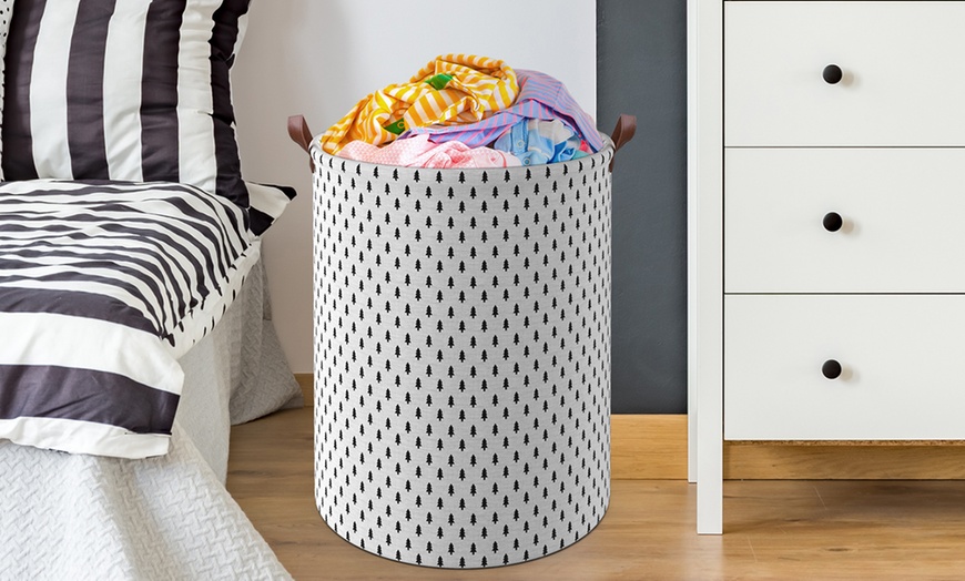 Image 25: Vinsani Drawstring Laundry Basket