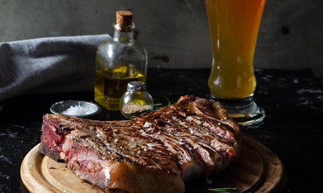 ⏰ Menu hamburger o carne Argentina e spettacolo al ristorante Shout Vittuone (sconto fino a 51%). Prenota&Vai!