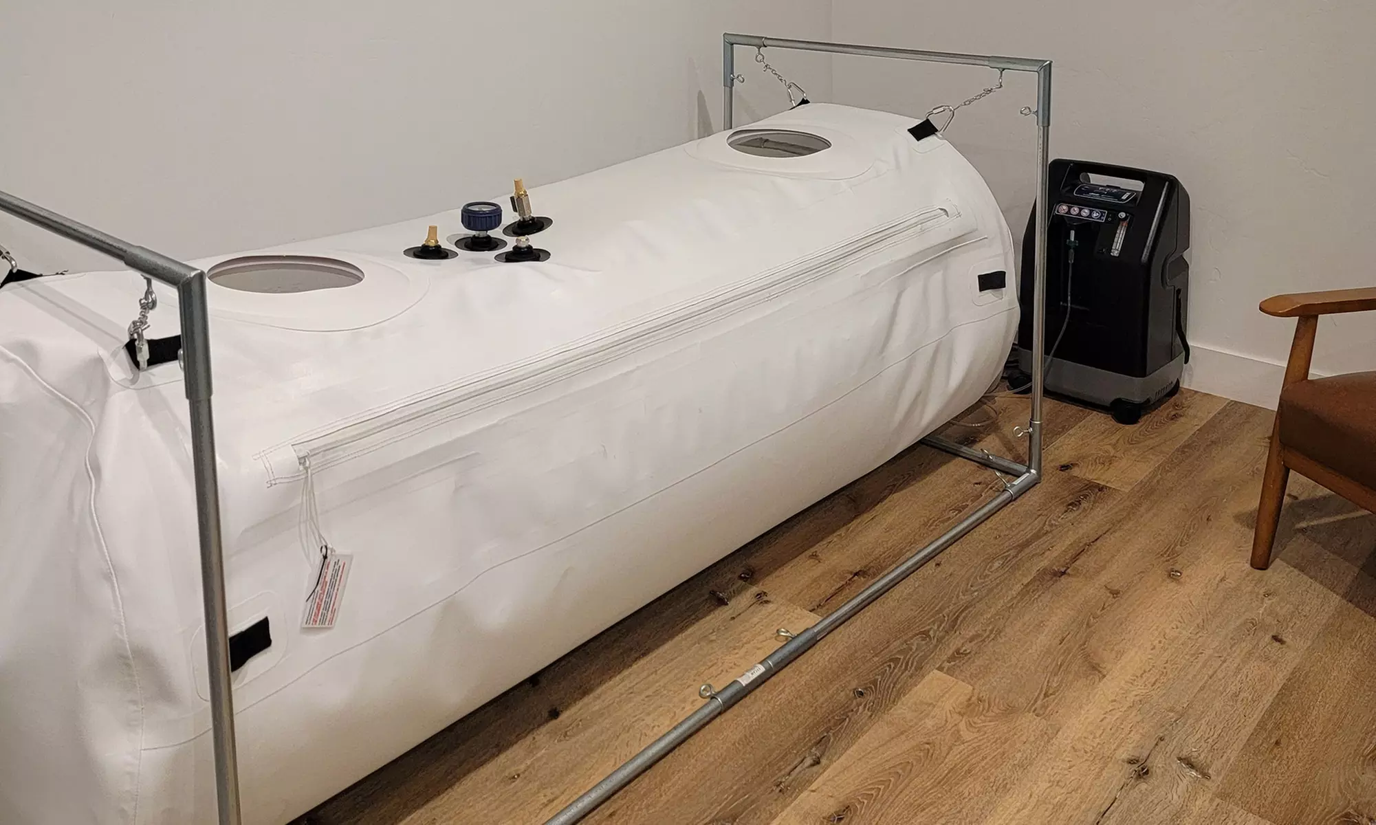 At Athlecare, enjoy up to 45% off on flexible hyperbaric oxygen therapy session packages - Second Medium