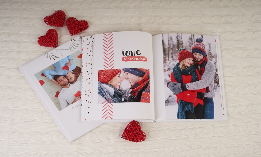 Image 4: Fotolibro A4 de Tapa Dura: Crea y Personaliza con Colorland