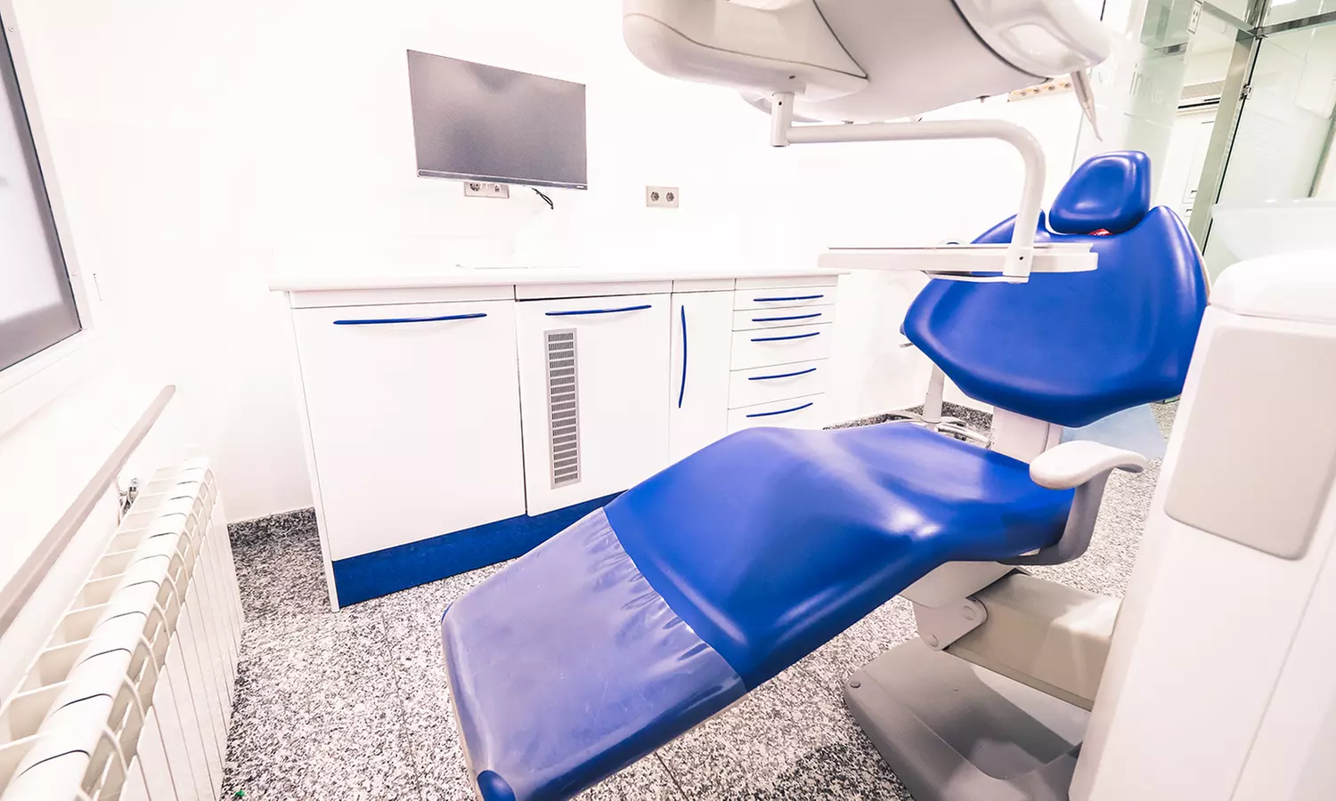 Blanqueamiento dental led