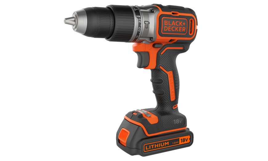 Image 8: Black + Decker Hammer Drill