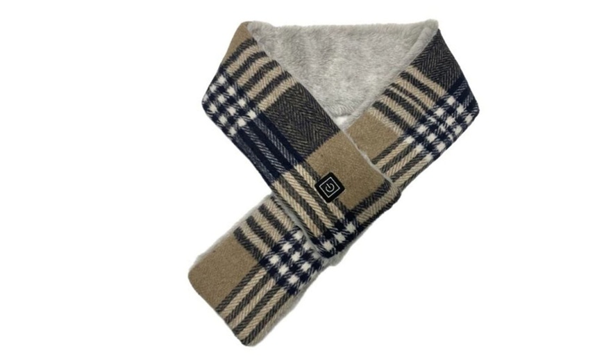 Image 4: USB Heated Plaid Scarf 