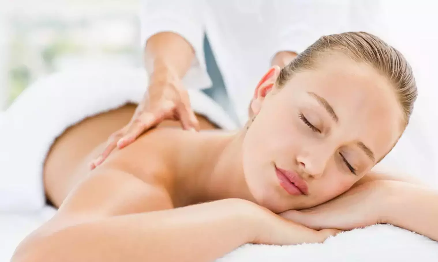 Up to 12% Off on Full Body Massage at Per Aqua Heaven Spa - Primary Image
