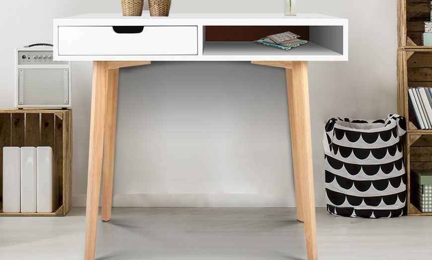 Image 23: Scandinavian-Style Desk