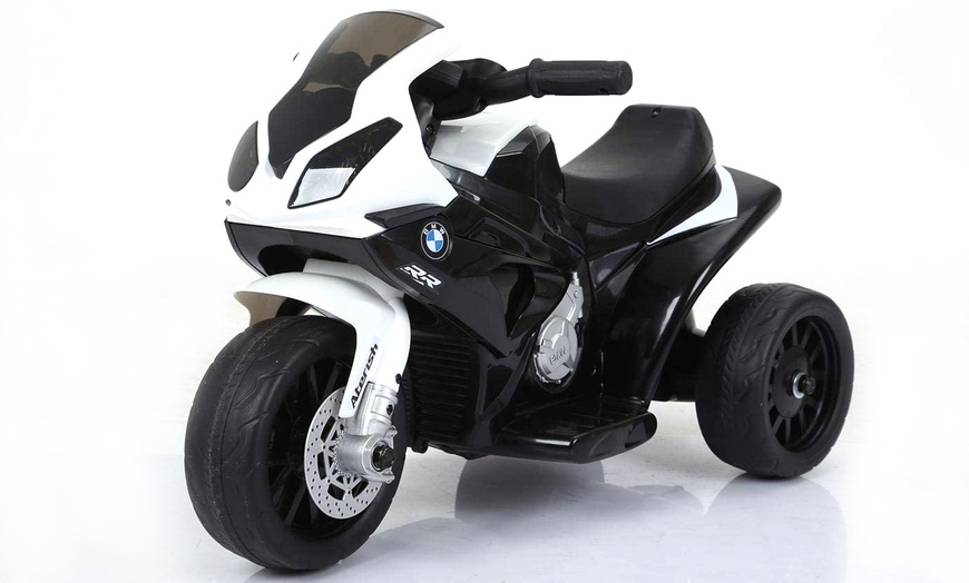 Image 8: BMW Kids' Electric Motorcycle Toy