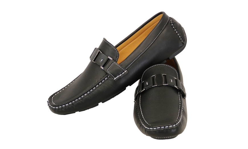 Image 12: Men's Moccasins 