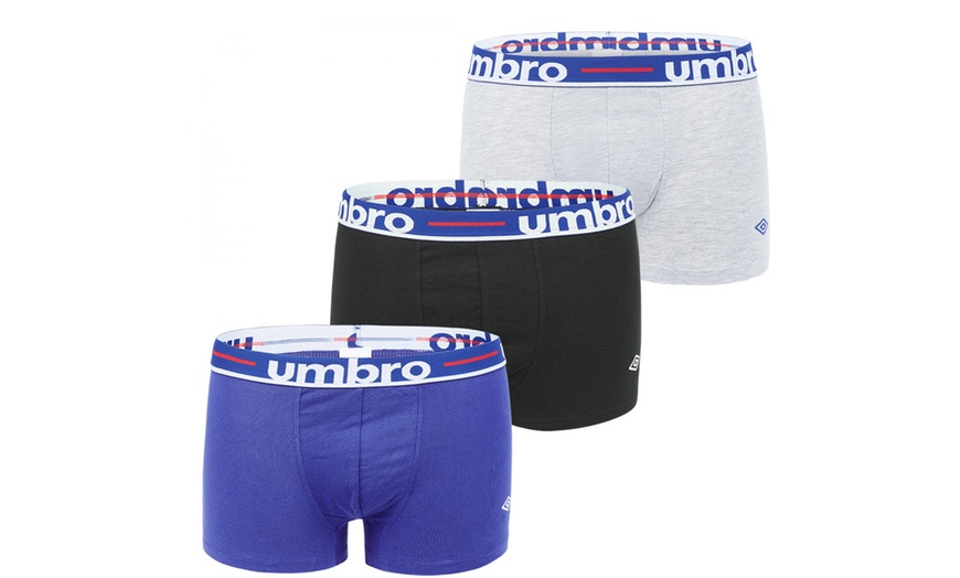 Image 3: Conjunto de bóxeres de Umbro