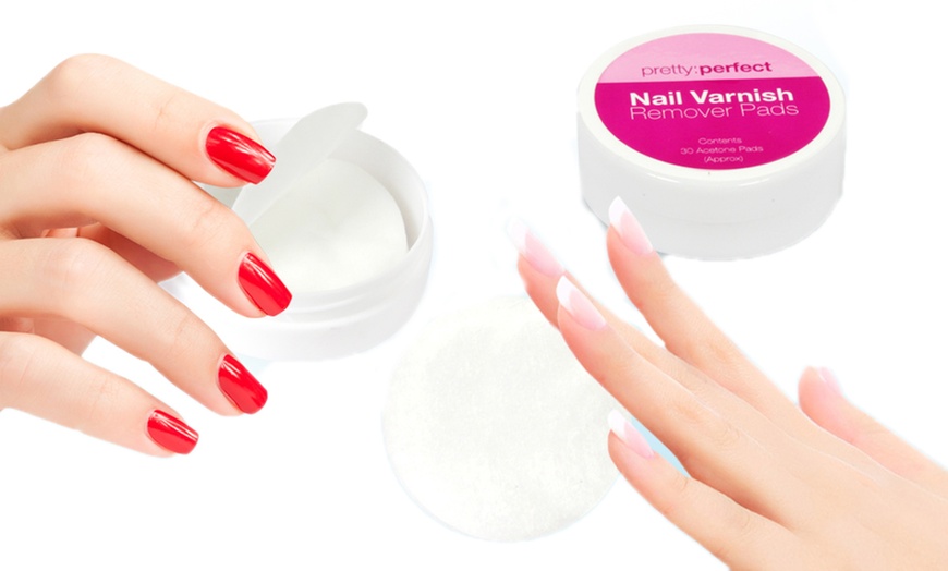 Image 2: Nail Varnish Remover Pads