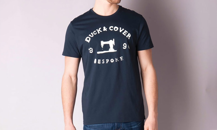 Image 10: Men's Duck and Cover T-Shirts