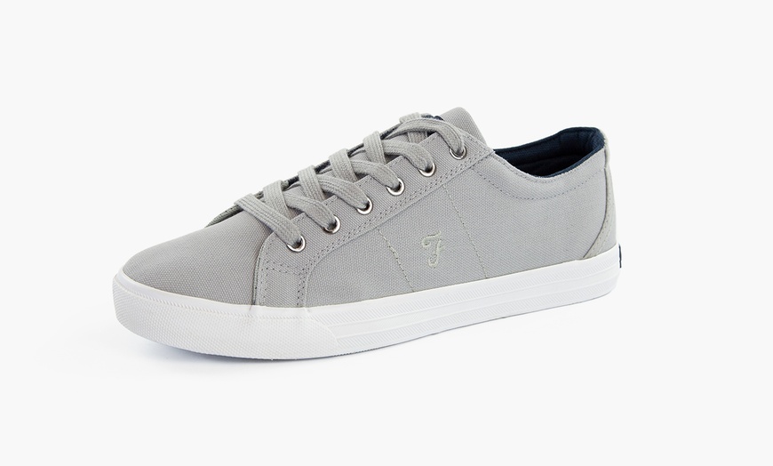 Image 3: Farah Canvas Plimsolls