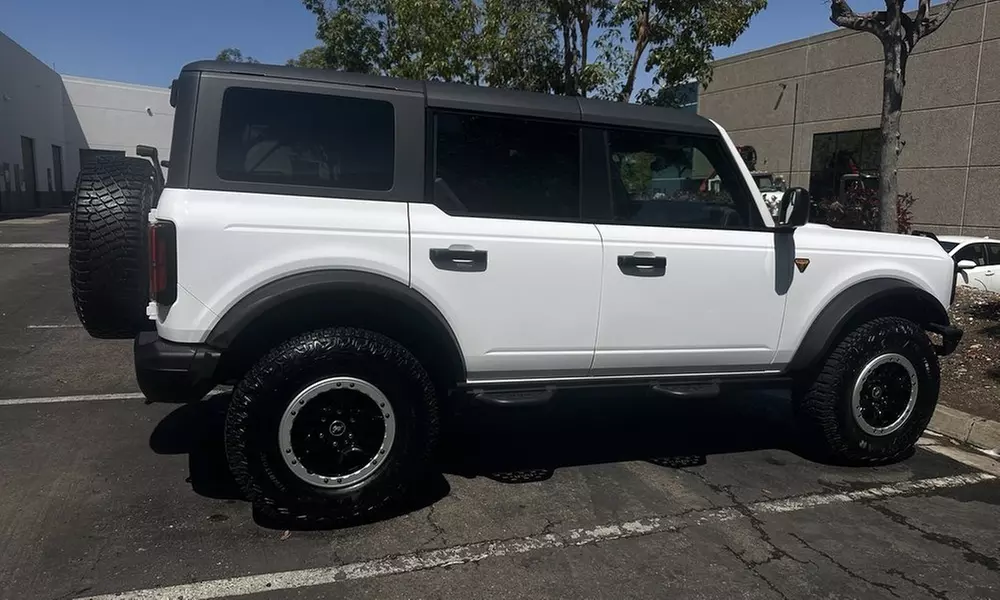 Quality Mobile Detailing -Wheel and Tire,  Mobile Engine Bay, Service