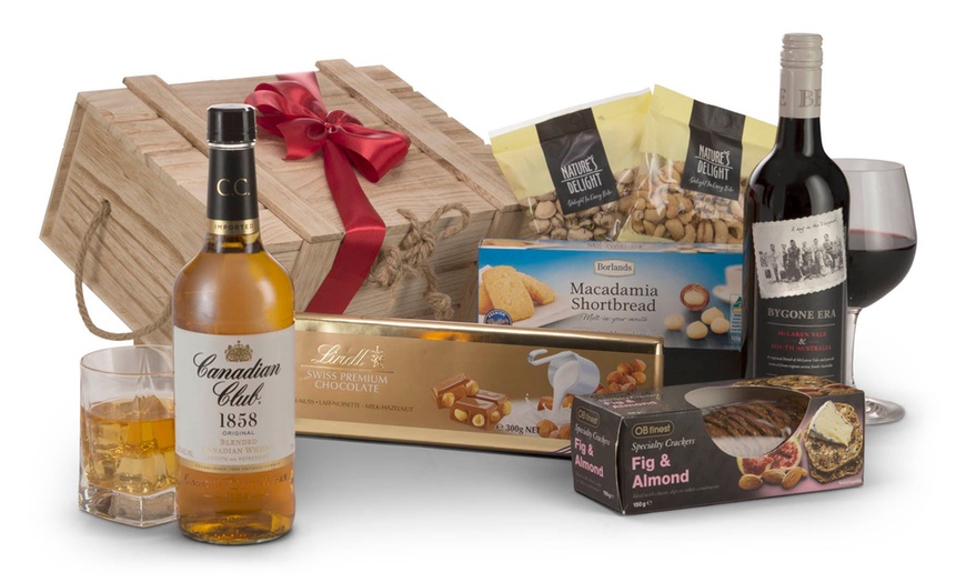 Image 2: Whisky & Red, Bourbon & Red, Connoisseur& Regal Gift Hamper Collection