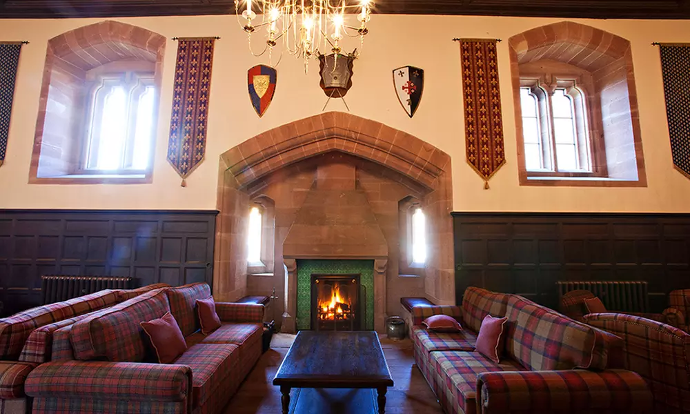 Cheshire: Luxury Dining Experience and 1 Night with Breakfast