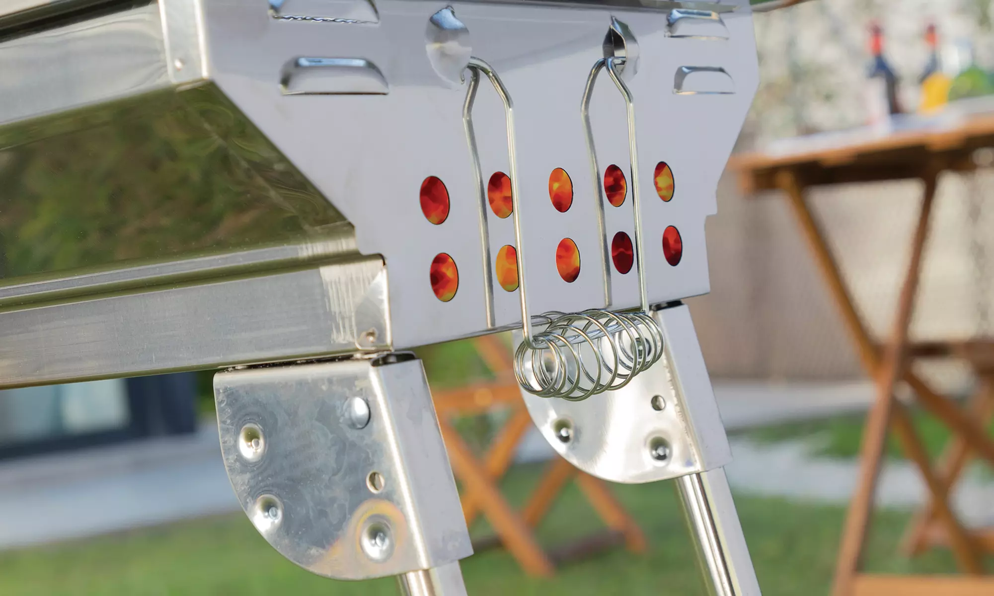 Barbecue de table pliable au charbon de bois InnovaGoods