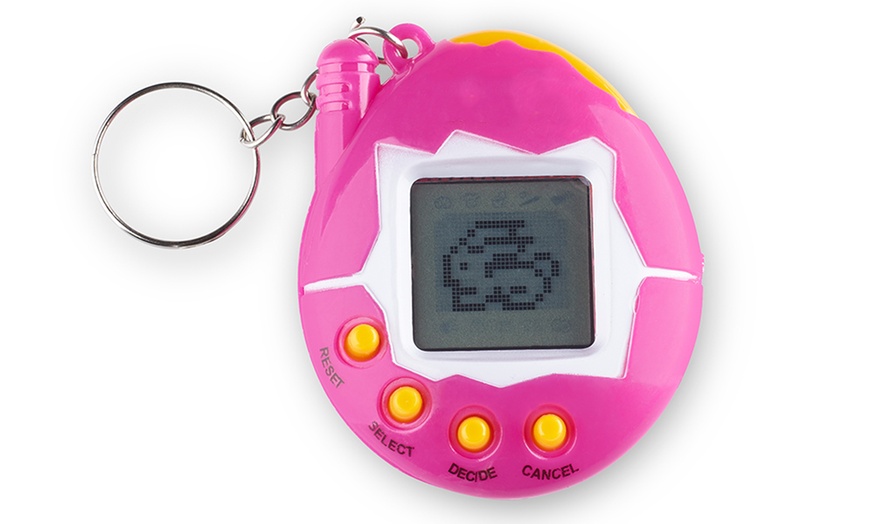 Image 3: Retro Virtual Pocket Pet