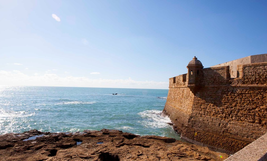 Image 5: Cádiz: hasta 7 noches