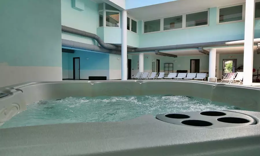 Genova: camera doppia con colazione e accesso all'area Wellness