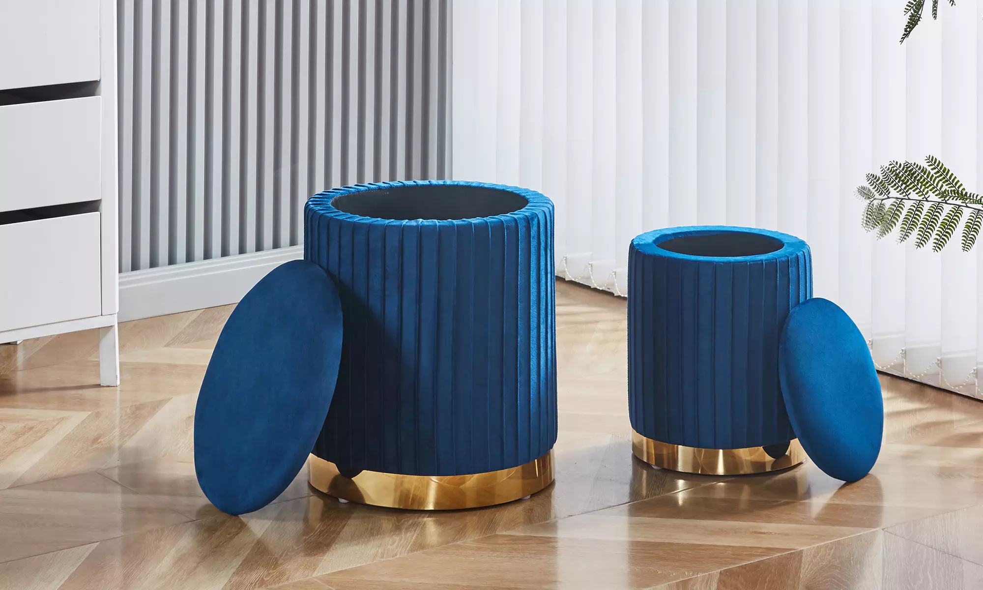 Juego 2 pufs de terciopelo