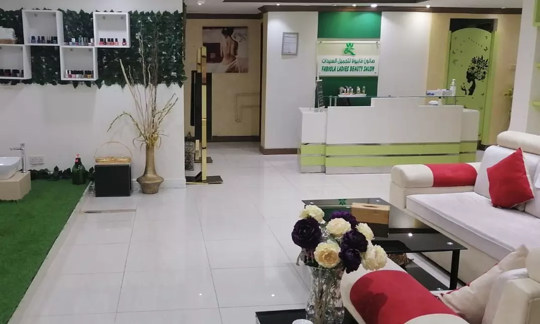 Classic Colour Mani-Pedi