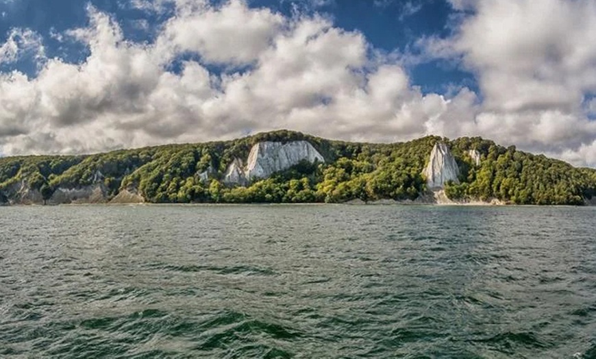 Image 2: Rügen-Auszeit: 2–7 Nächte inkl. Frühstück und 1x Abendessen