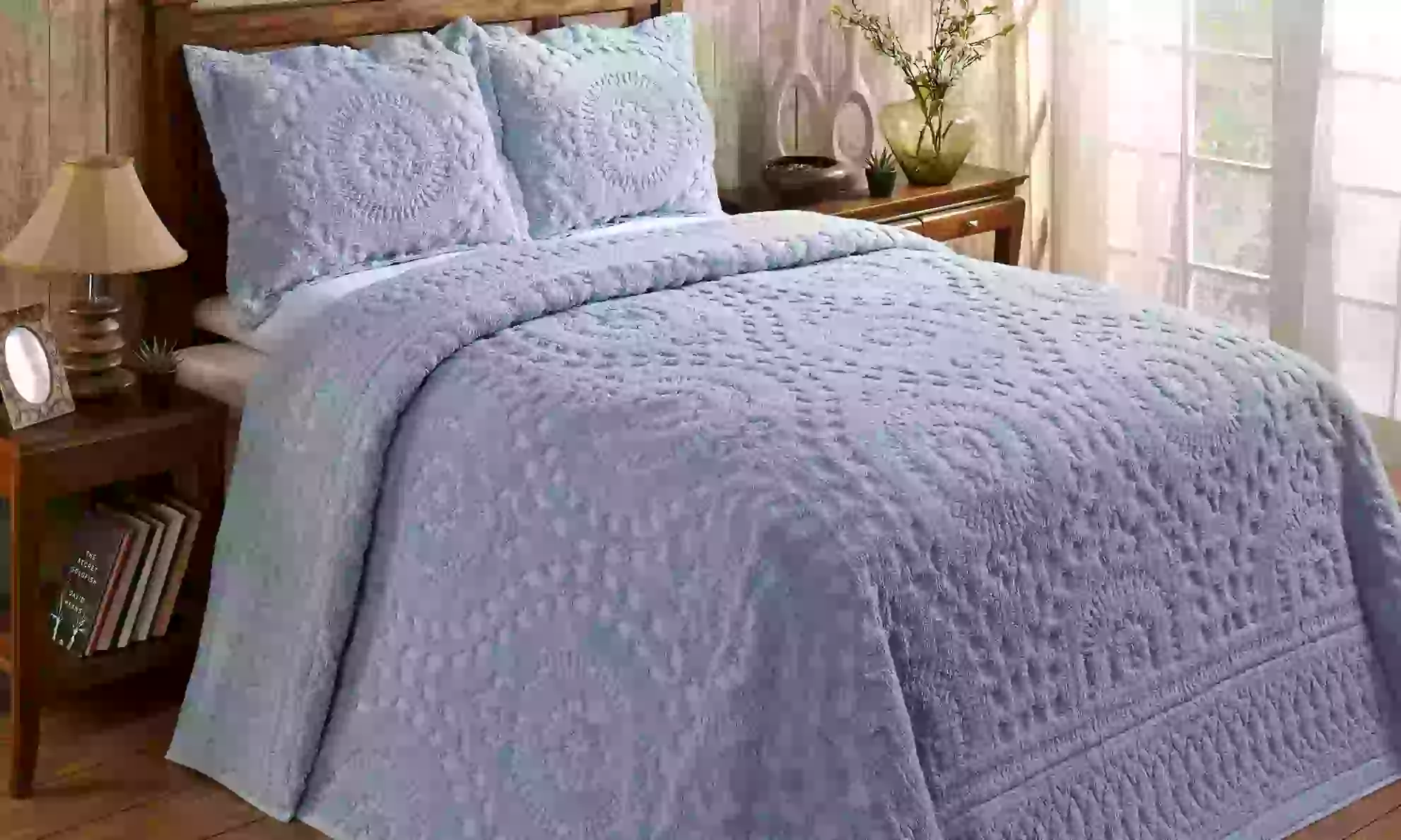 Better Trends Rio 100% Cotton Tufted Chenille Bedspreads - Primary Image