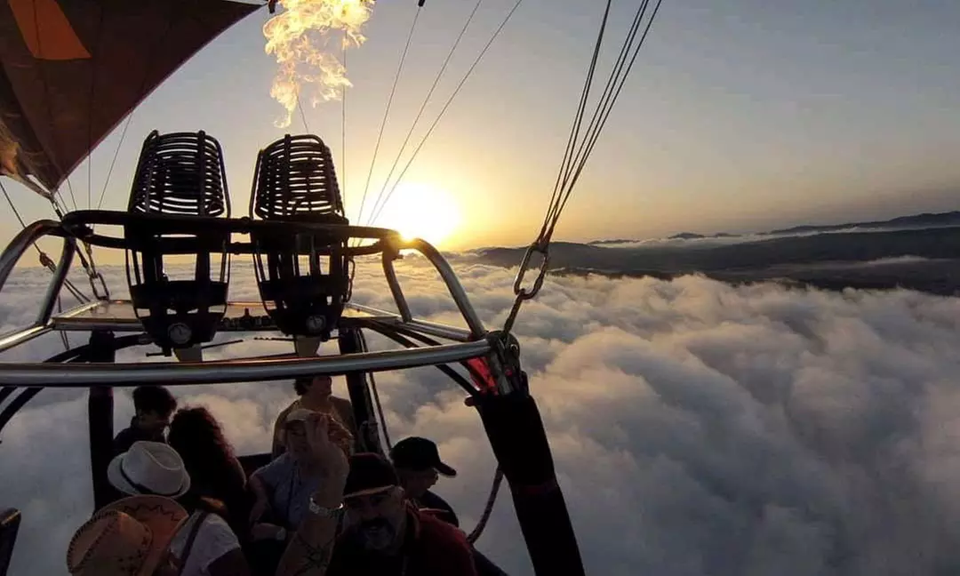 Vouchery podarunkowe na dowolne usługi Kraków Balloon Team