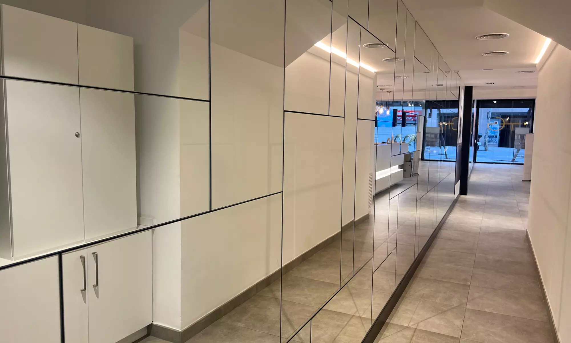 1 o 2 sesiones de polinucleotidos en todo el rostro o contorno de ojos