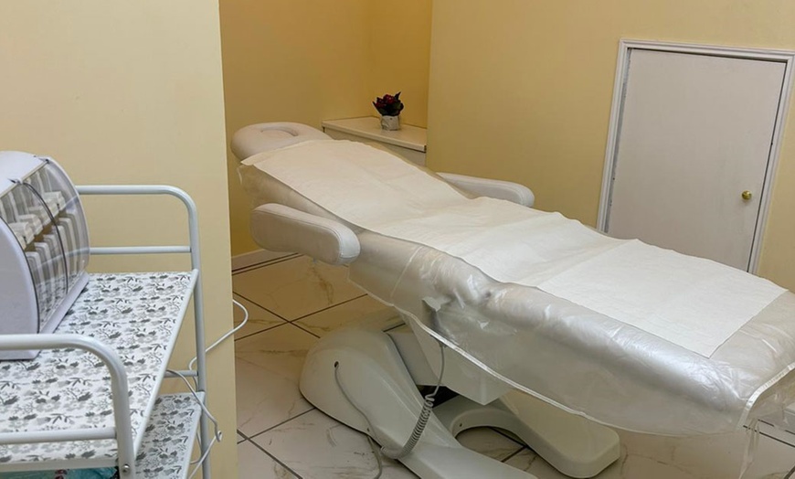 Image 3: Choice of Massage sessions or Express Facial at Mia Bella