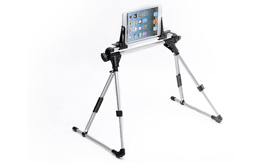 Image 3: Foldable Multi-Angle Tablet Stand