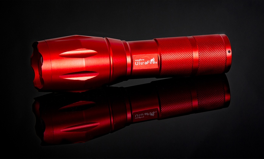 Image 5: Military-Style Flashlight