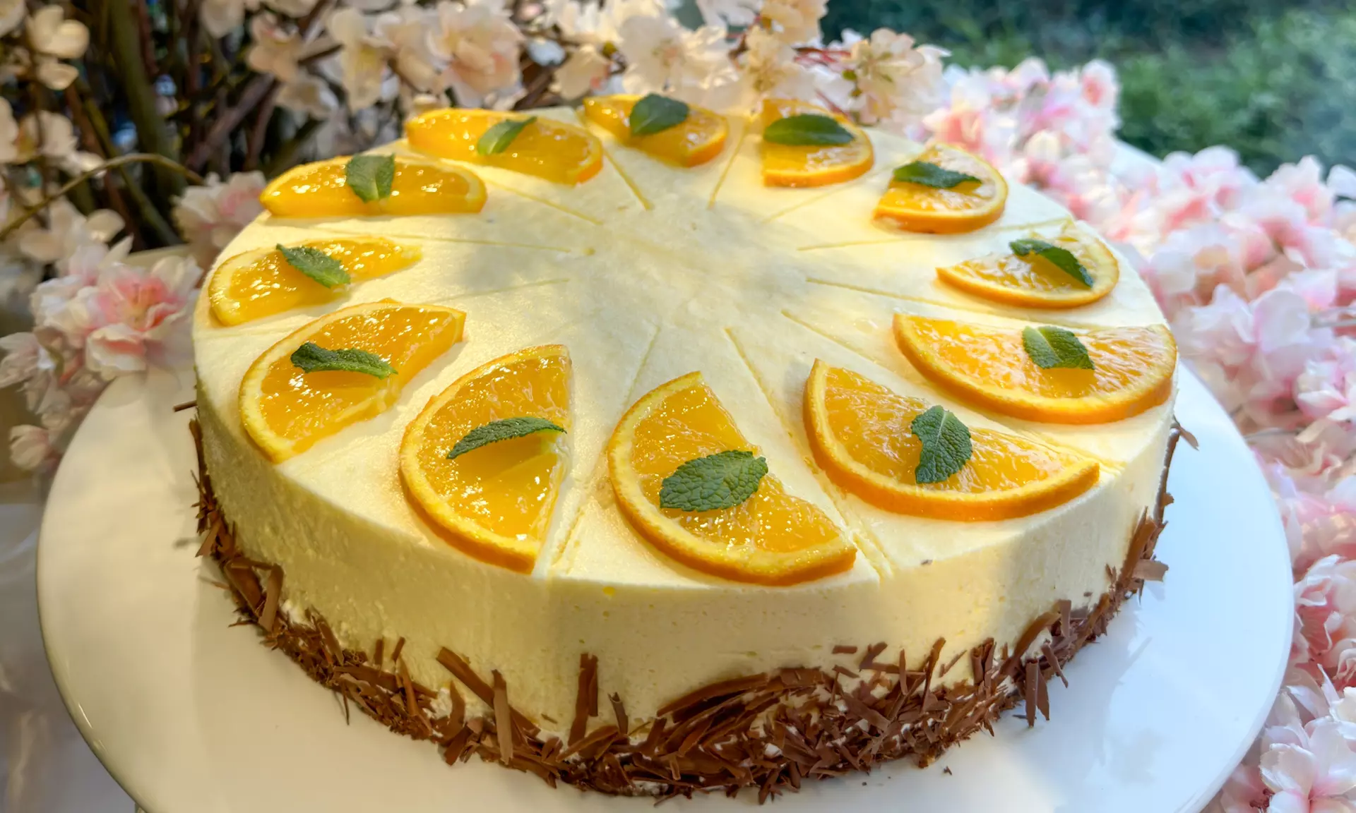 Hausgemachte Torte & Heißgetränk für 1 - 8 Personen