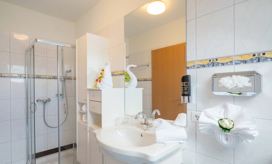 Image 14: Steiermark: 3 Nächte inkl. Frühstück, Therme & Escape-Room-Spiel