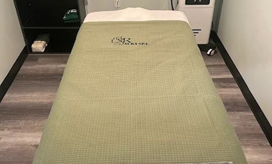 Image 3: Rejuvenate with 60 or 90-Min Personalized Facials & Massages