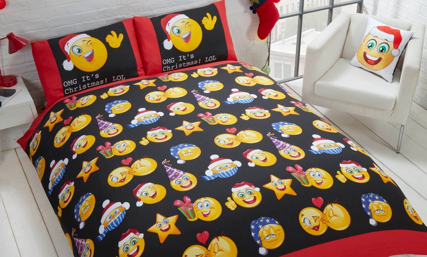 Image 2: Festive Fun! Christmas Icons Reversible Duvet Set