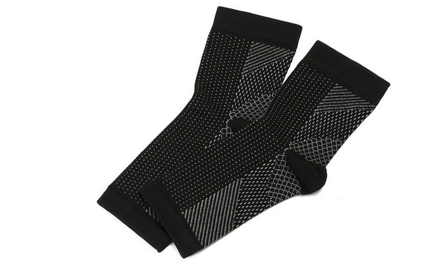 Image 8: Chaussettes de compression anti-fatigue ouvertes aux orteils